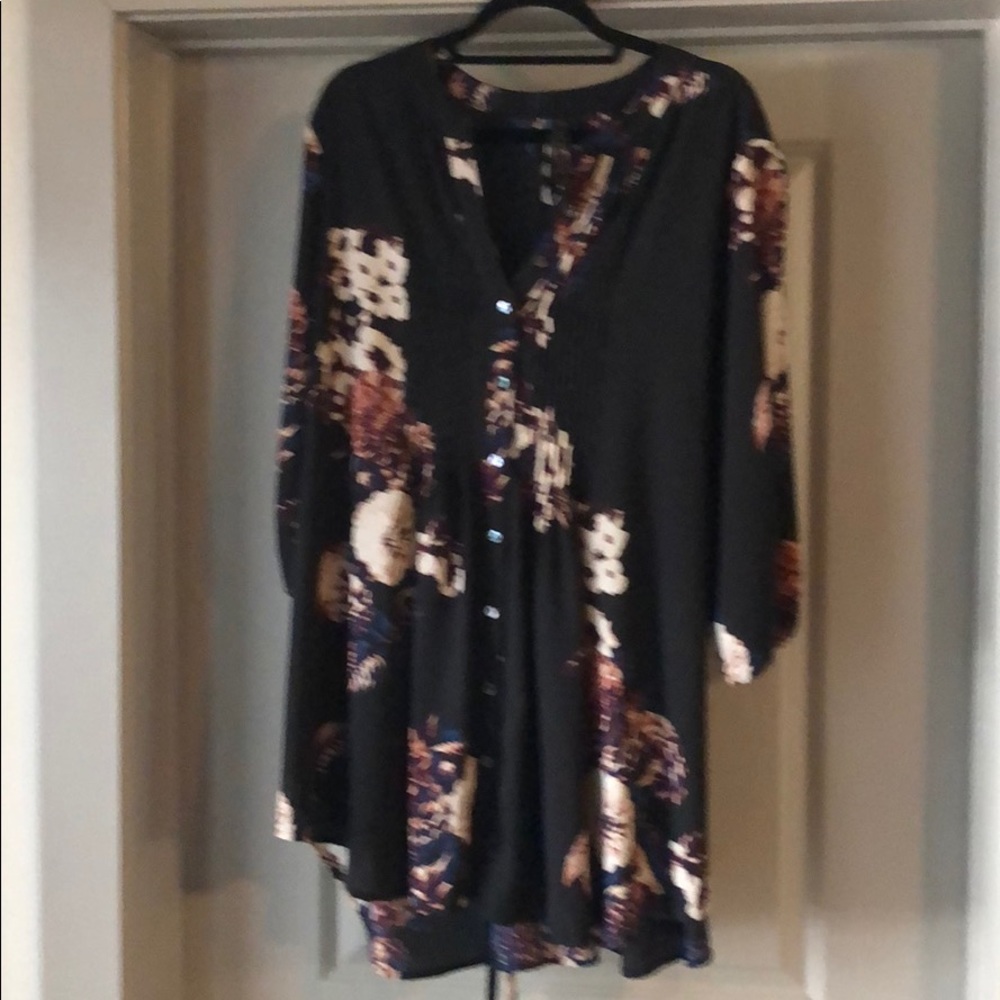Melissa McCarthy Seven blouse